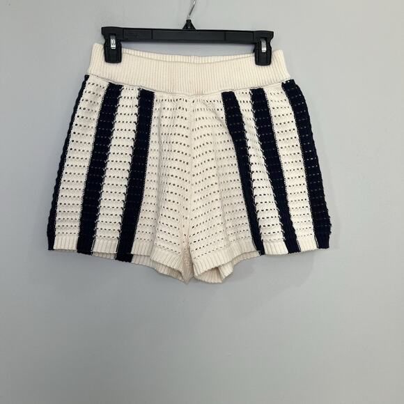 Whiteroom + Cactus Cotton Navy and Ecru Open Knit Resort Short Set Size Medium - Picture 6 of 9